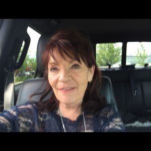 Meet your Posher, Sandi